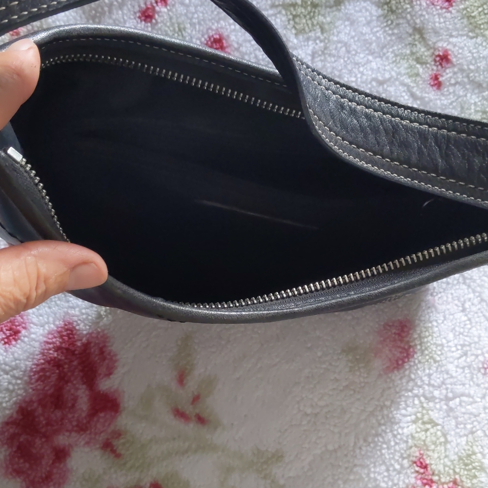 Coach purse - Picture 7 of 12